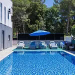 Rial 1 By Interhome Fažana