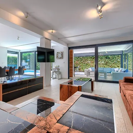 Vila Rial 1 By Interhome *