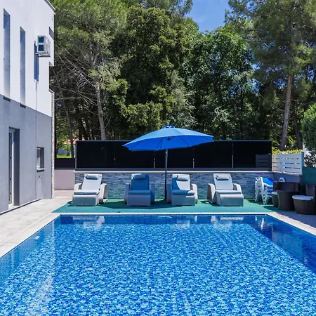 Rial 1 By Interhome Fažana