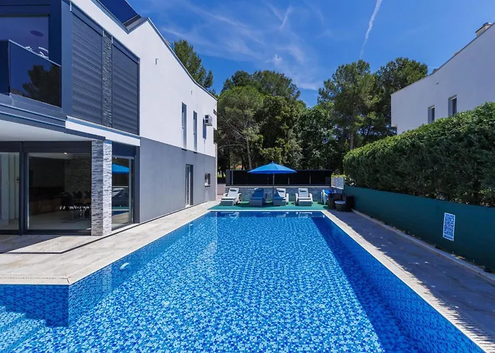 Rial 1 By Interhome Villa Fažana