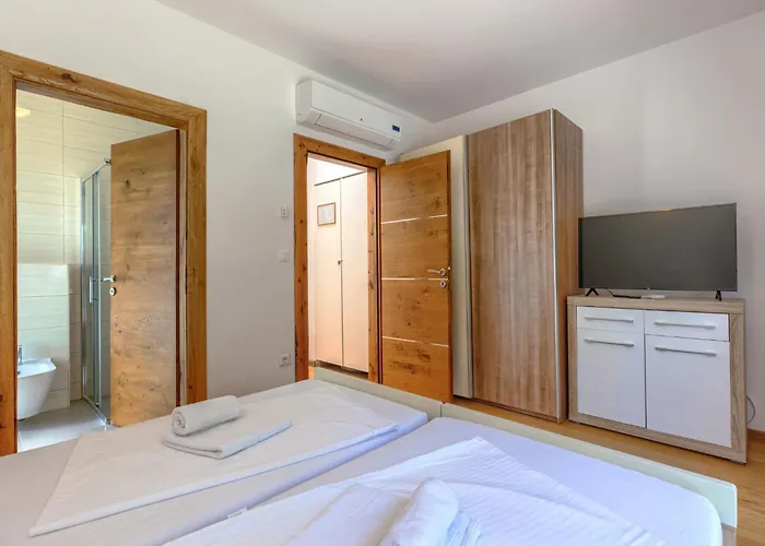 Rial 1 By Interhome Villa *