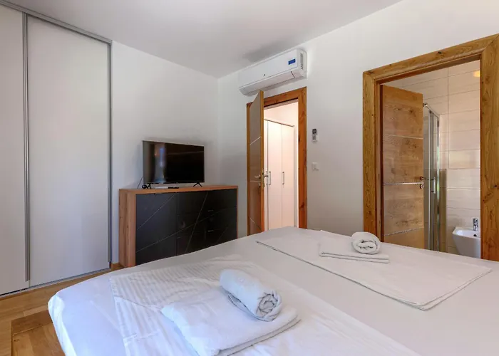 Villa Rial 1 By Interhome Fažana