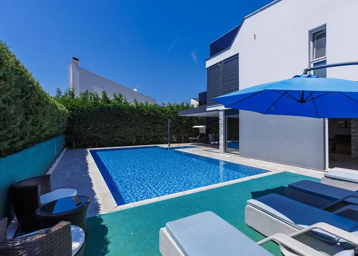 Rial 1 By Interhome Villa