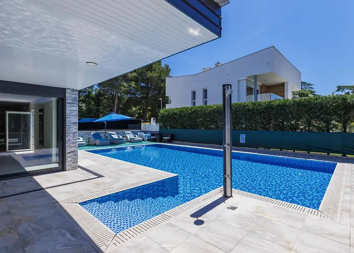 Rial 1 By Interhome *