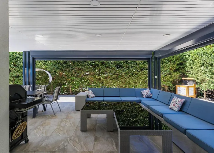 Rial 1 By Interhome *