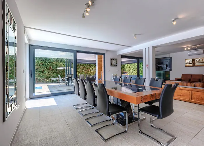 Rial 1 By Interhome Villa *